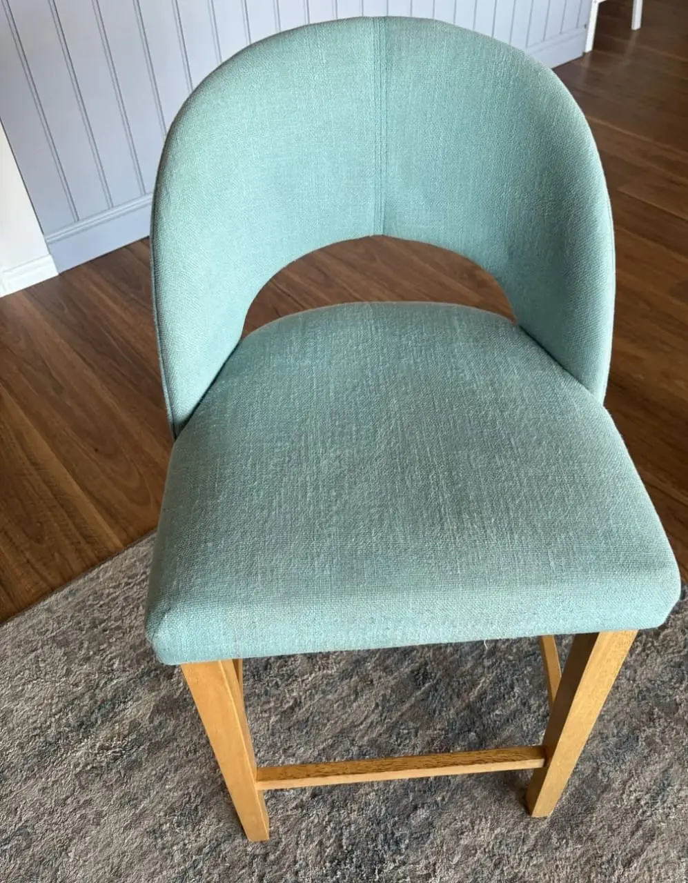 Chair cleaning after